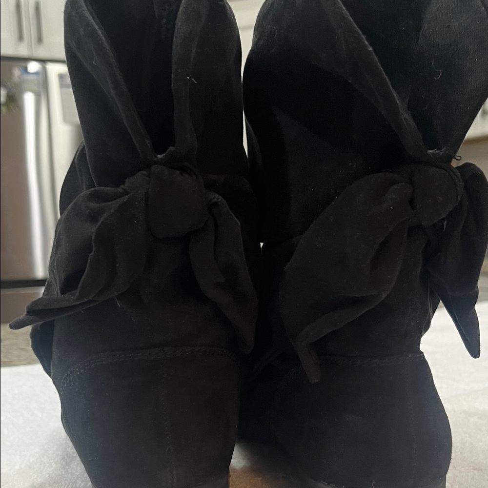Faded Glory Black Suede Mid-Calf Slouch Boots - Picture 4 of 7